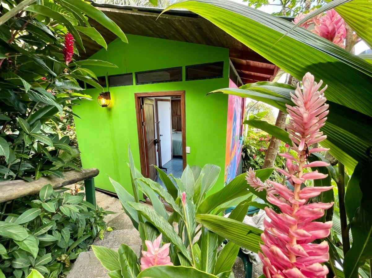 The Chorotega Hotel, Montezuma モンテスマ エクステリア 写真