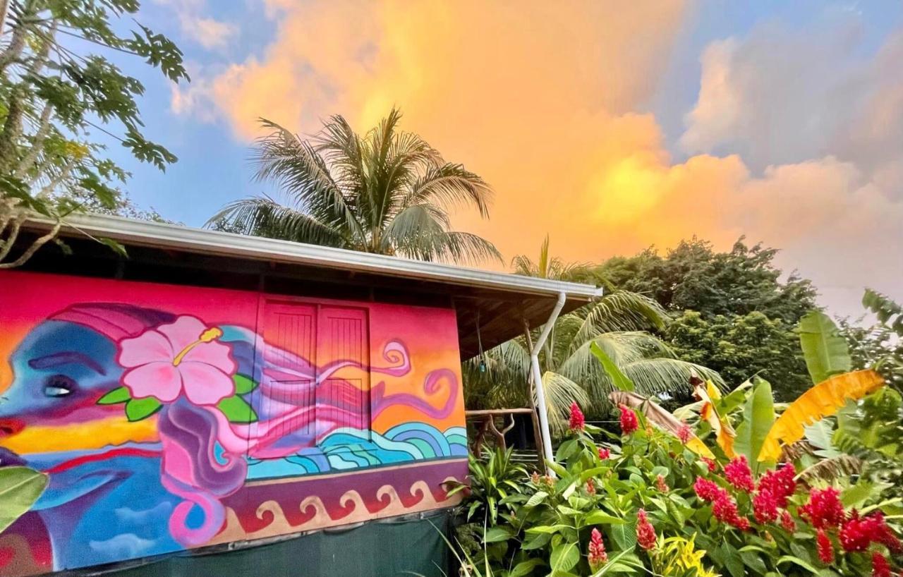 The Chorotega Hotel, Montezuma モンテスマ エクステリア 写真
