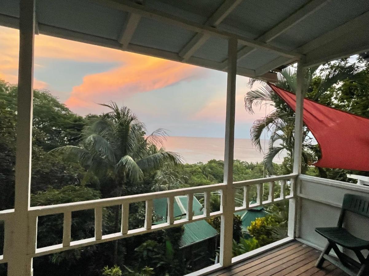 The Chorotega Hotel, Montezuma モンテスマ エクステリア 写真