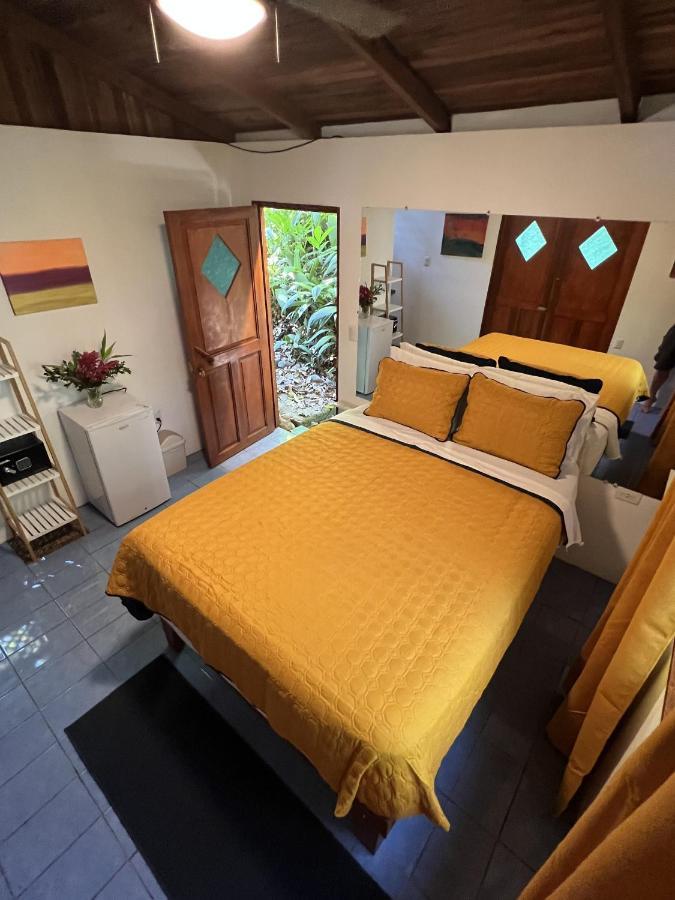 The Chorotega Hotel, Montezuma モンテスマ エクステリア 写真