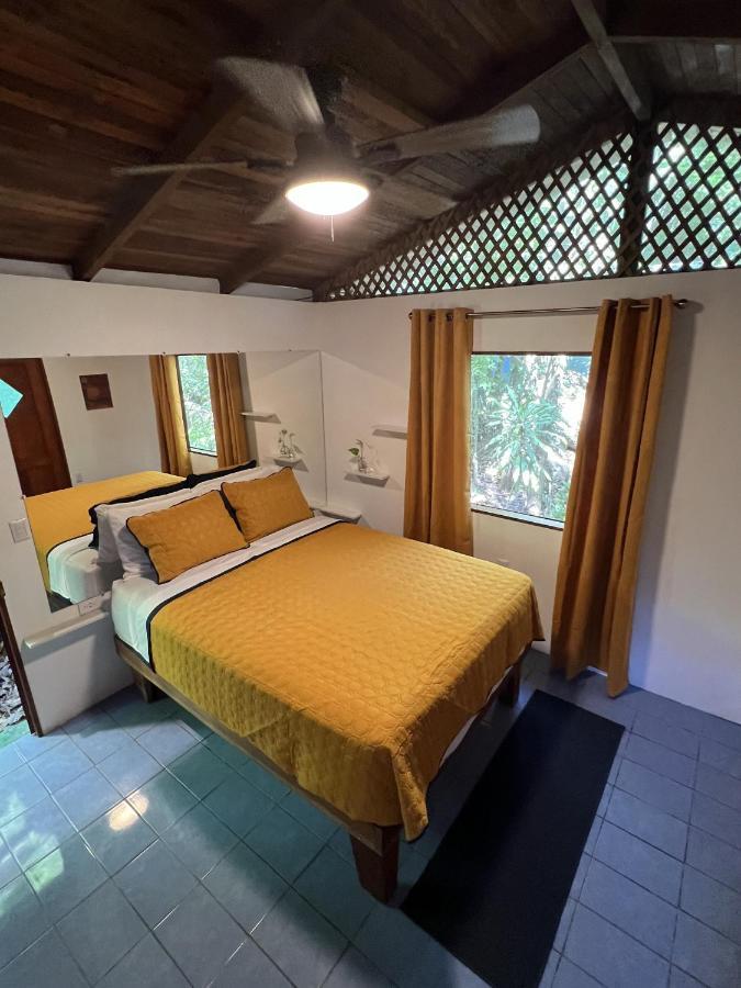 The Chorotega Hotel, Montezuma モンテスマ エクステリア 写真