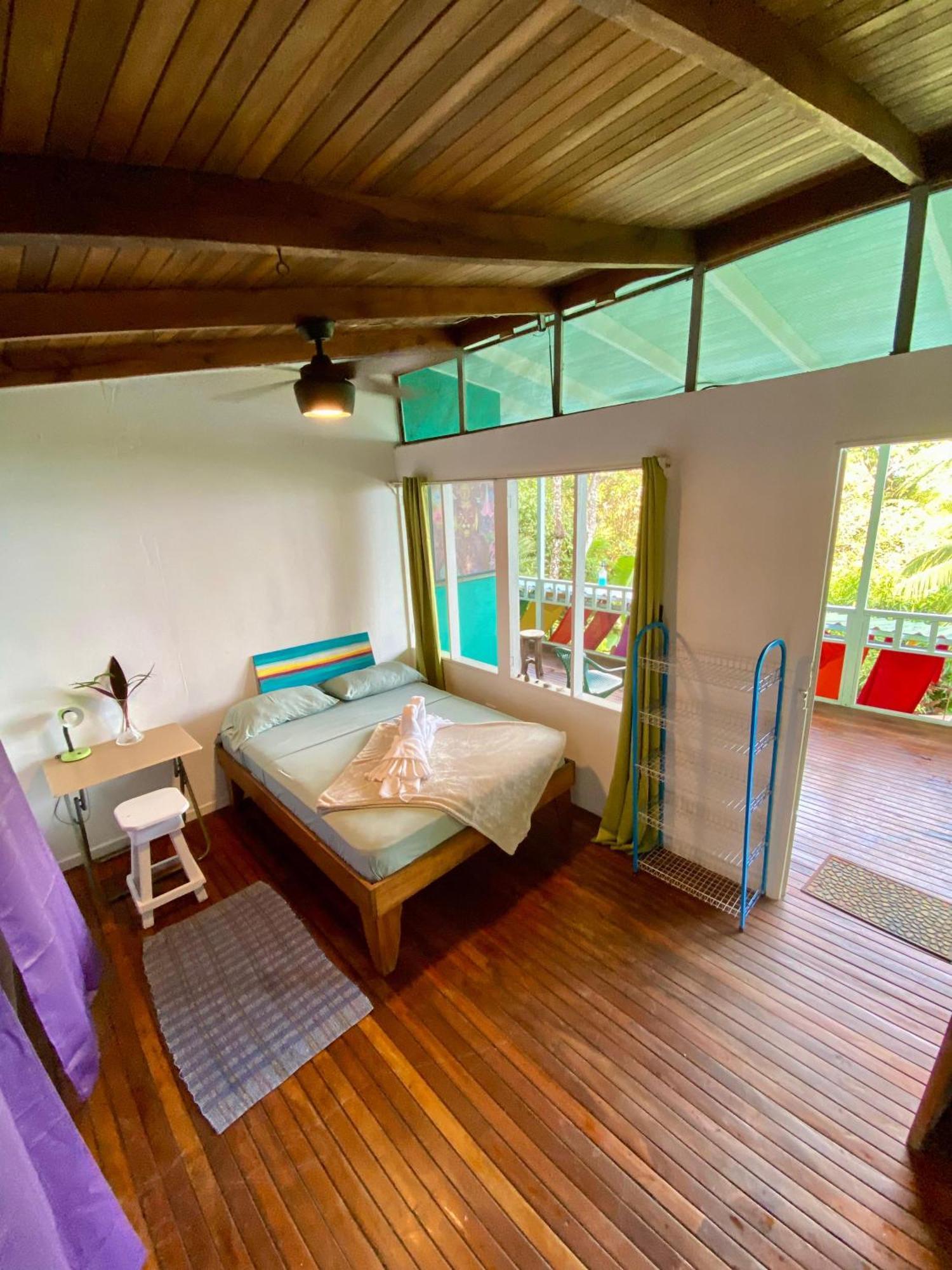 The Chorotega Hotel, Montezuma モンテスマ エクステリア 写真