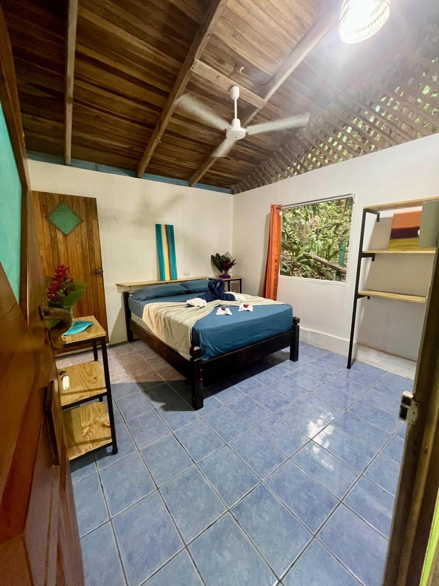 The Chorotega Hotel, Montezuma モンテスマ エクステリア 写真